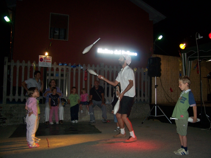  Image name: Estate078.jpg 
 width: 801 pixel 
 height: 602 pixel 
 Size: 323164 bytes 
 Click to enlarge 